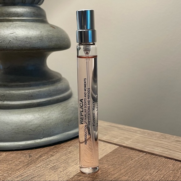 REPLICA Flower Market Travel Spray - Picture 7 of 9